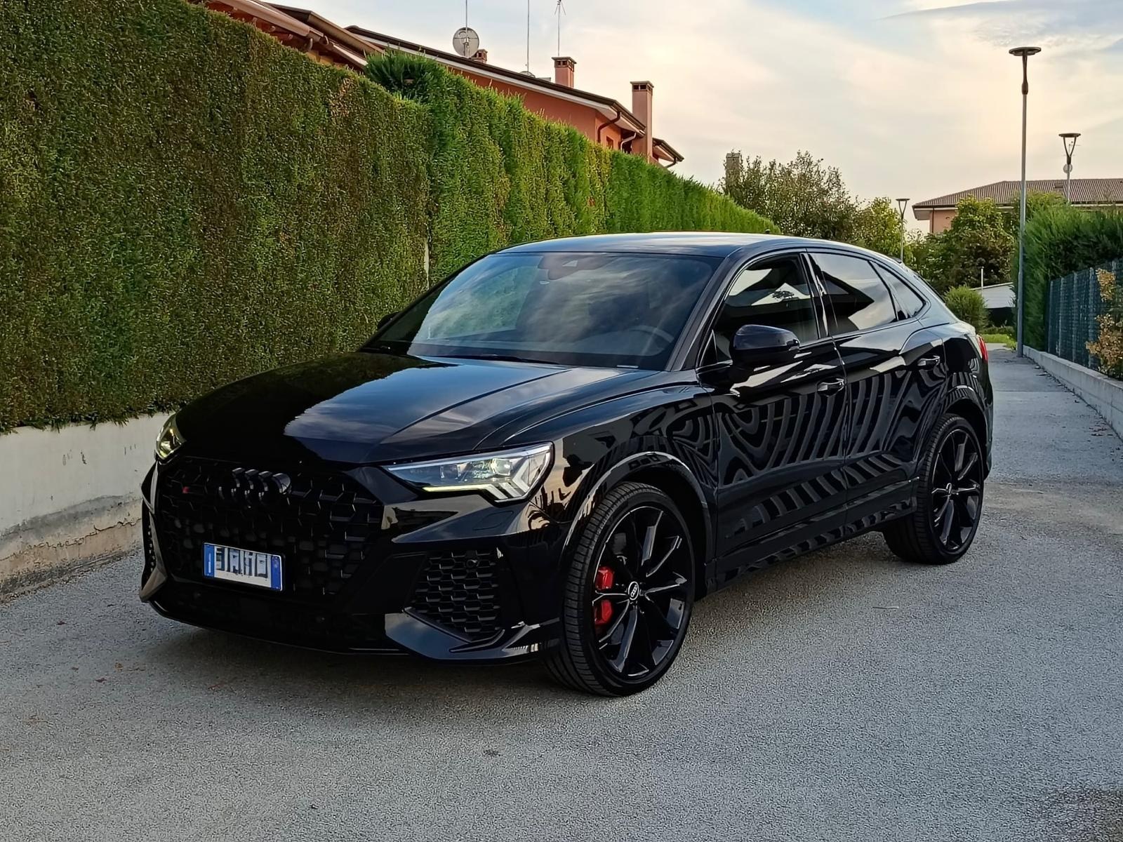 Audi RSQ3  400cv 2021
